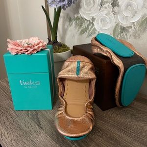 Tieks Rose Gold Size 9